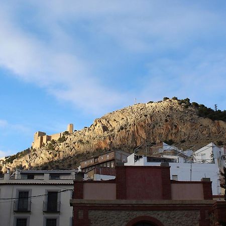 Al Pie Del Camarin Con Parking Gratis Apartment Jaen Bagian luar foto